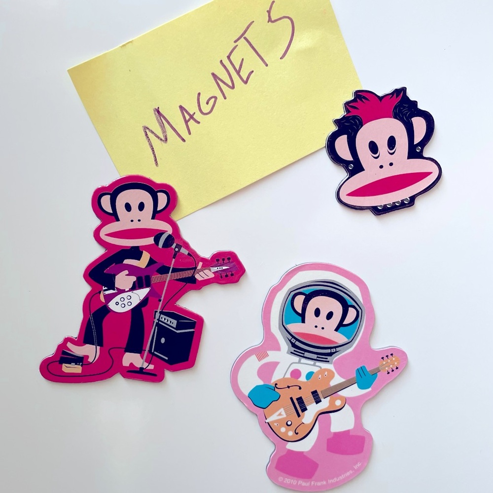 PAUL FRANK Set of Three Magnets, monkey, decorative